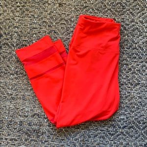 Neon pink cropped active leggings w/ mesh- Reebok